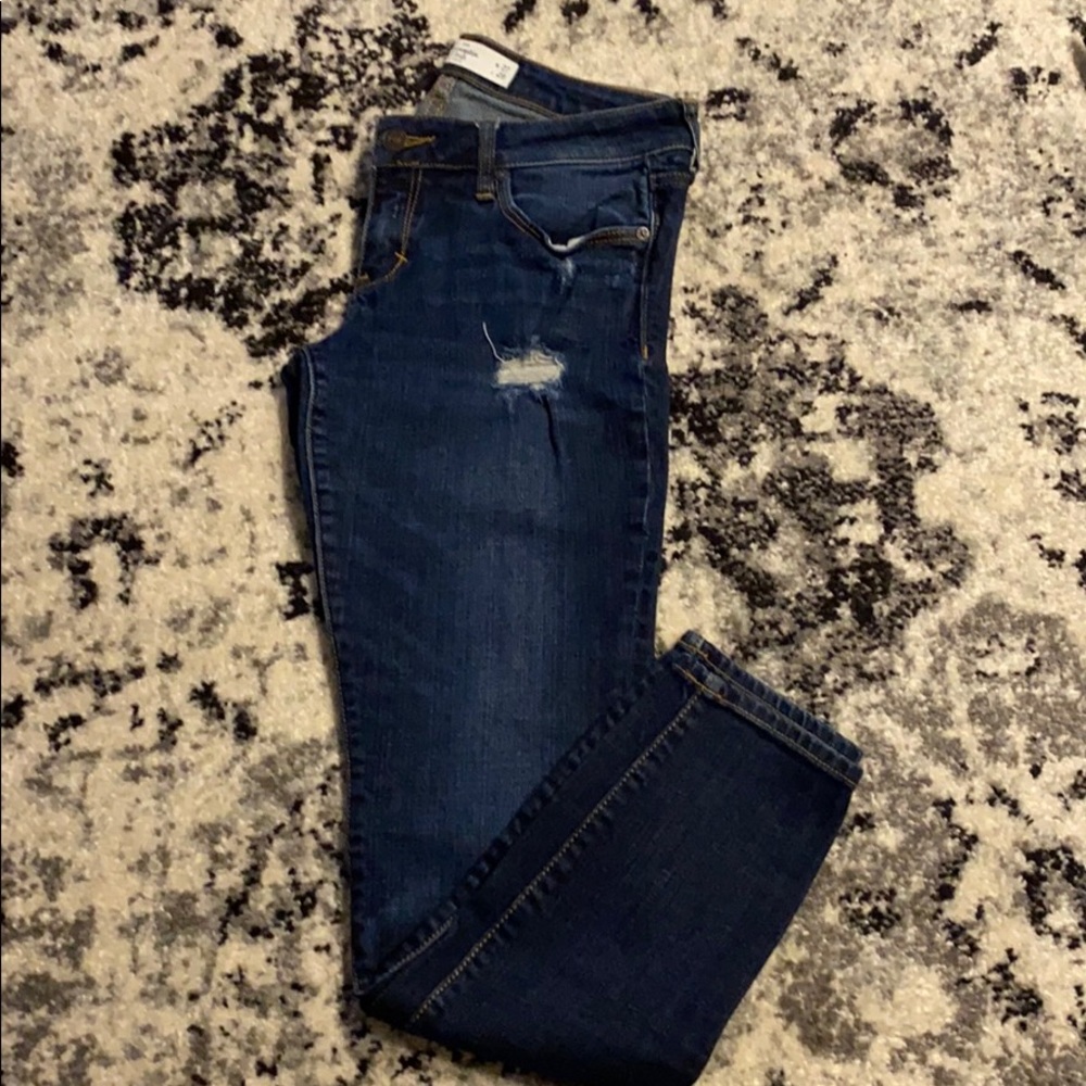 Abercrombie & Fitch Distressed Denim